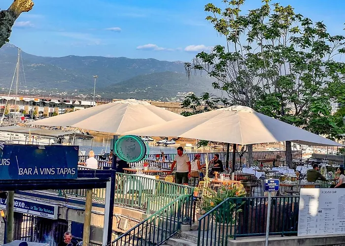 Les Du Pecheur - Hypercentre - Clim - Trip מלון דירות